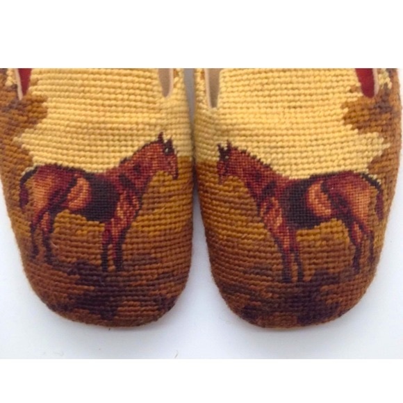 GLADSTONE🐎Equestrian Horse🐎Needlepoint Flats Slides 8 Original Box Very RARE! - Picture 2 of 12